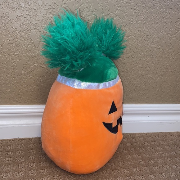 NWT 8” Paige the Pumpkin Squishmallow - Picture 2 of 5